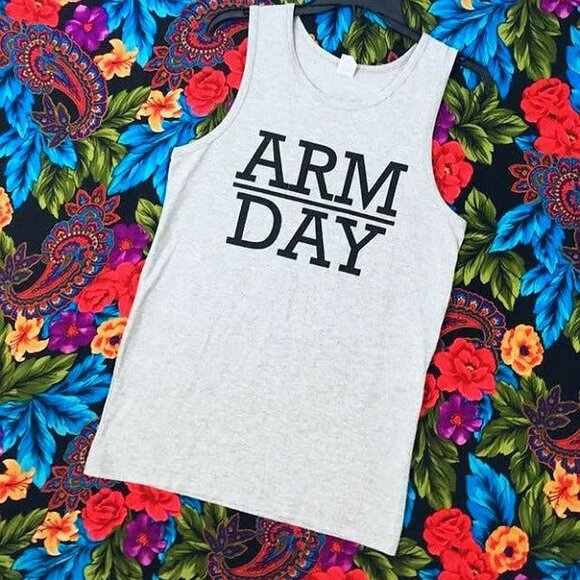 MEN'S FITNESS 19* ARM DAY SHIRT MENS SIZE SMALL GYM TANK TOP ATHLETIC SLEEVELESS - Picture 1 of 2